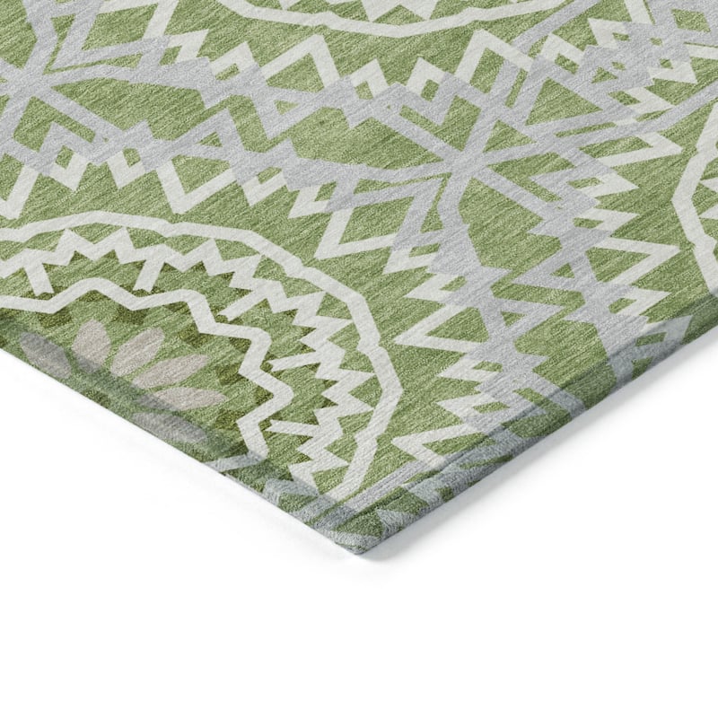 HomeRoots Floral Medallion Transitional Rectangle Outdoor Rug