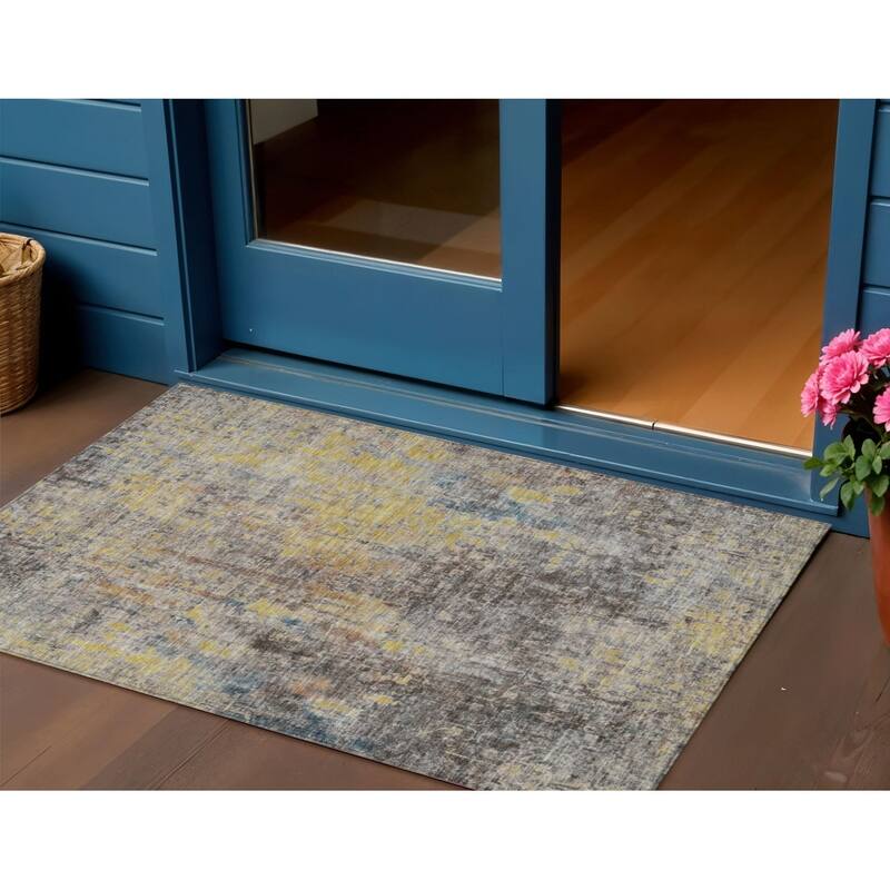 HomeRoots Abstract Transitional Rectangle Outdoor Rug - 3' x 5'