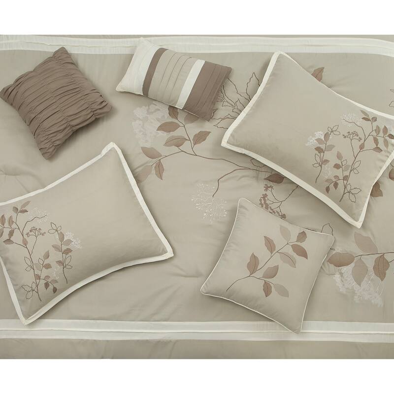 Nanshing Tracy 7-Piece Minimalist Botanical Comforter Set