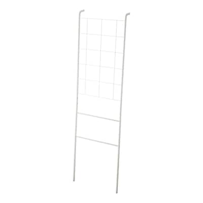 Yamazaki Home Leaning Ladder with Grid Panel, Steel, Holds 20.9 lbs - L 9.45 x W 17.72 x H 62.99 inches