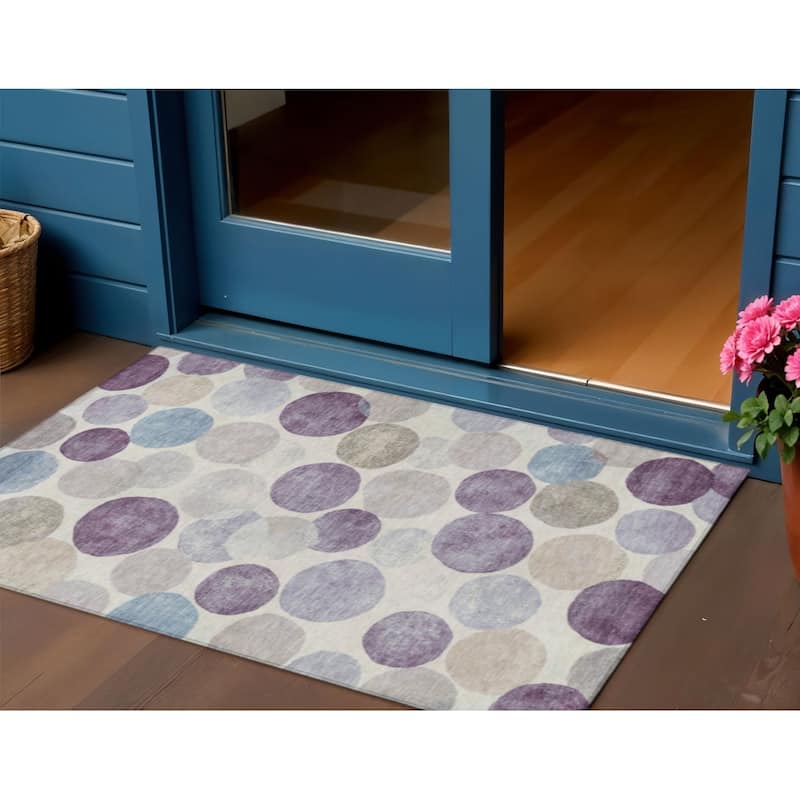 HomeRoots Geometric Transitional Rectangle Outdoor Rug - 3' x 5'