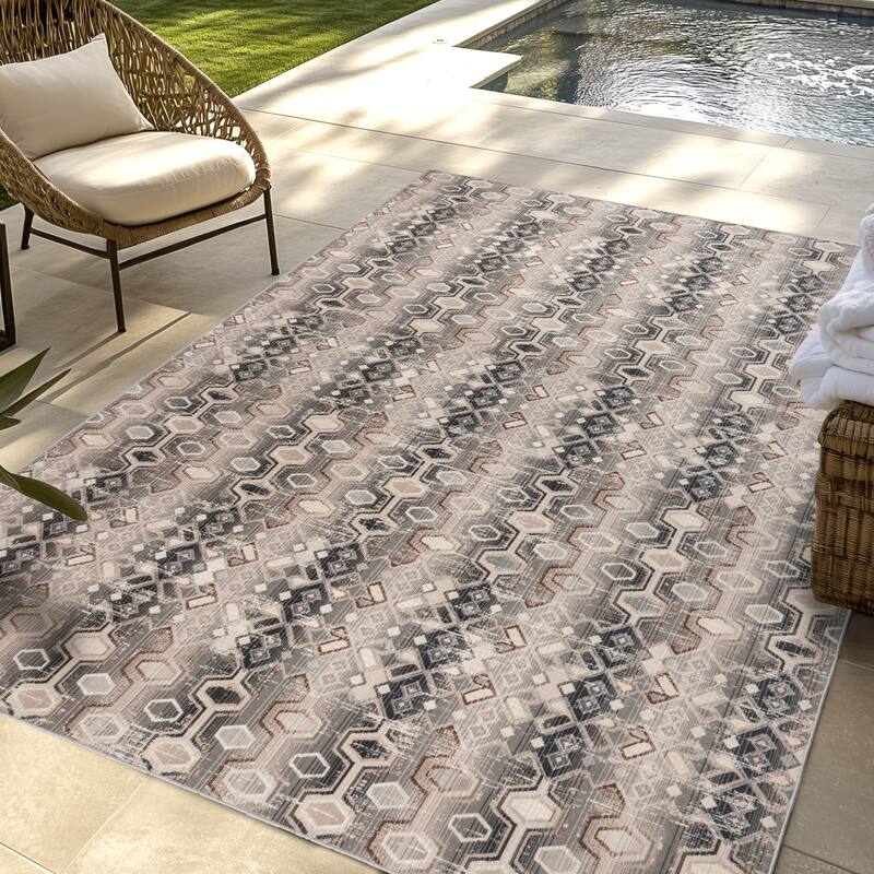 Gertmenian Caravan Modern Moroccan Bohemian UV Protected Polypropylene Woven Indoor/ Outdoor Area Rug Collection - 5'3"x7' - Noor Gray