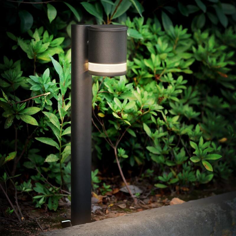 Solar Landscape Pathway Lights LED Outdoor Waterproof Dusk to Dawn Driveway Lights - Black
