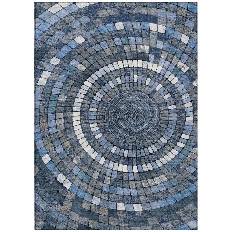Machine Washable Indoor/Outdoor Contemporary Pinwheel Chantille Rug