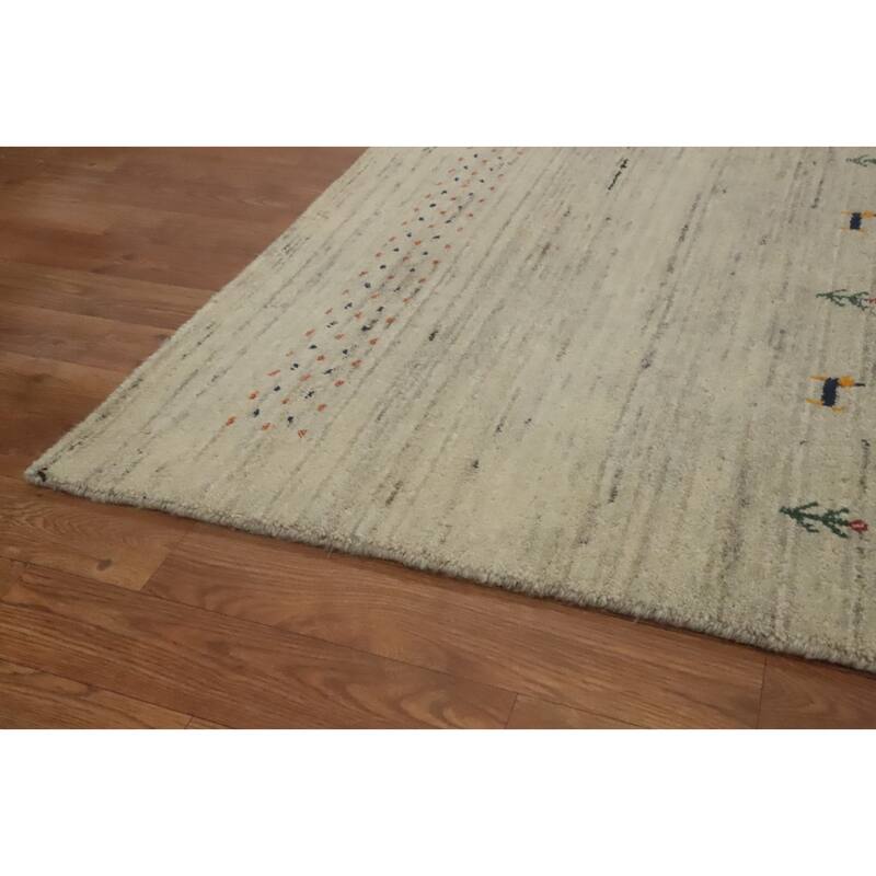 Hand Knotted Oriental 100% Wool Carpet Tribal Animal Pictorial Beige & Ivories Gabbeh Area Rug - 7' 3'' X 5' 3''