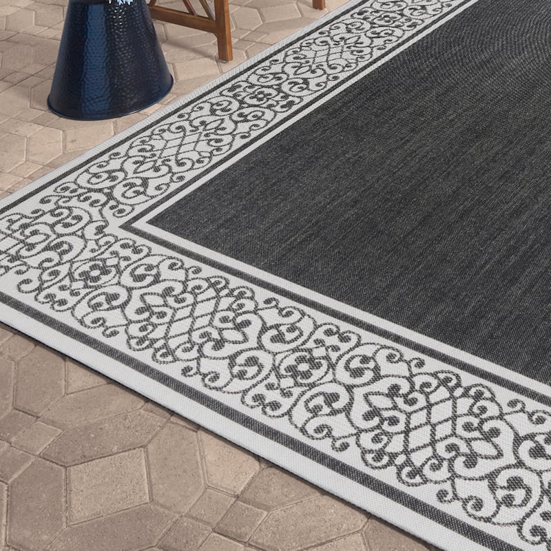 Gertmenian Paseo Tedo Black Transitional Scroll Boarder Indoor/ Outdoor Area Rug