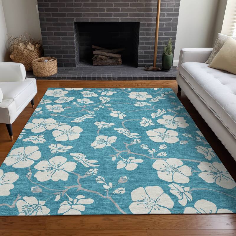 Machine Washable Indoor/ Outdoor Calm Floral Chantille Rug