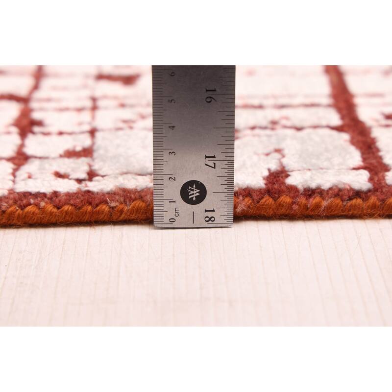 ECARPETGALLERY Hand-knotted Legacy Ivory Silk, Wool Rug - 2'6 x 9'10