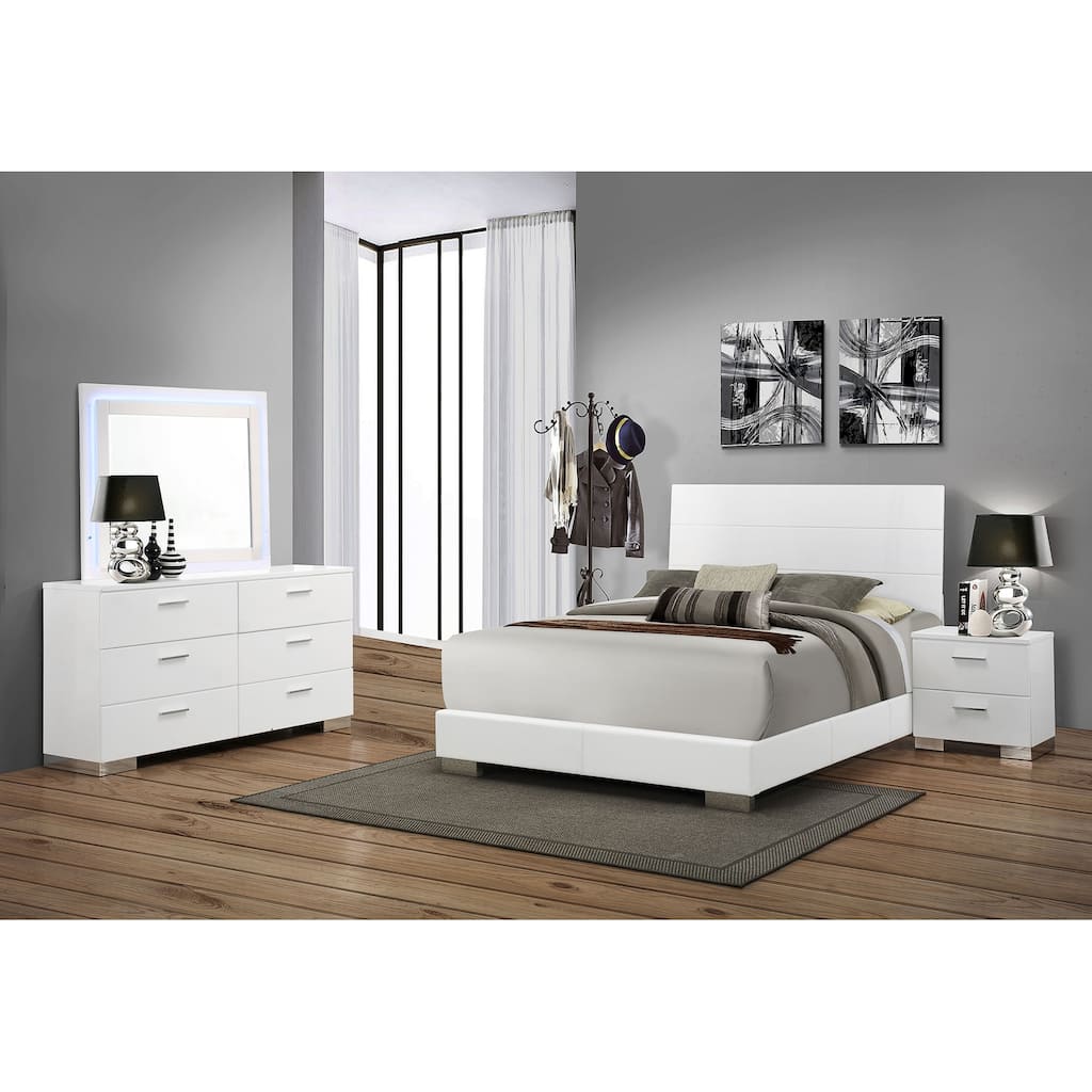 Dulcey White High Gloss 4-piece Queen Bedroom Set
