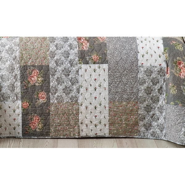 Jessica Simpson Floribunda Quilt On Sale Overstock 31885098 King Cal King Click to view the best pictures as rated by you. jessica simpson