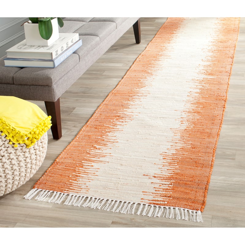 SAFAVIEH Handmade Flatweave Montauk Camille Casual Cotton Rug - 2'3" x 9' Runner - Orange