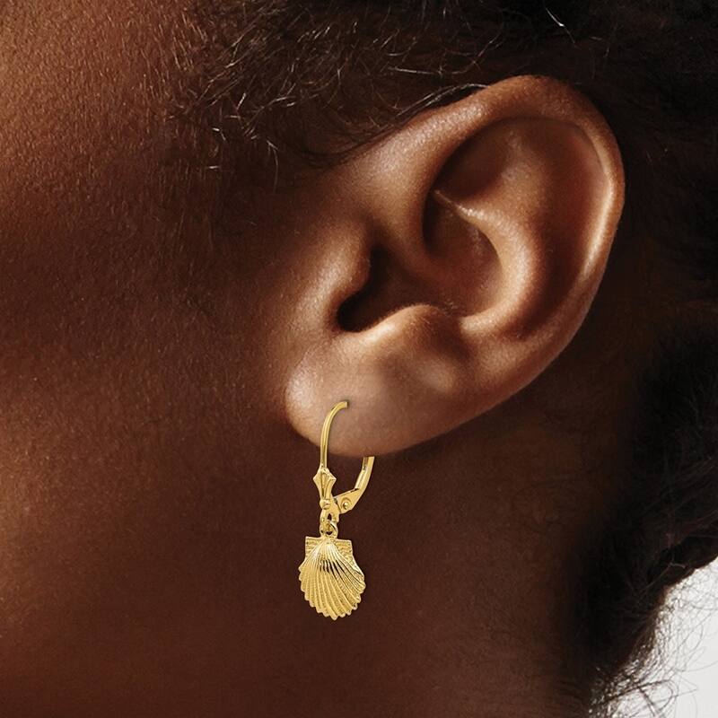 Curata 14k Yellow Gold Textured Scallop Shell Leverback Earrings (10mm x28mm) - White