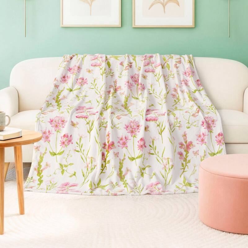 Creative Home Ideas 60" x 70" Plush Throws - 60" x 70" - Leaf Green