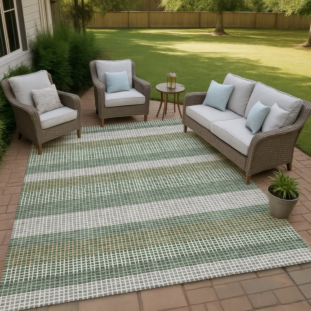 Machine Washable Indoor/ Outdoor Cabana Stripe Chantille Rug