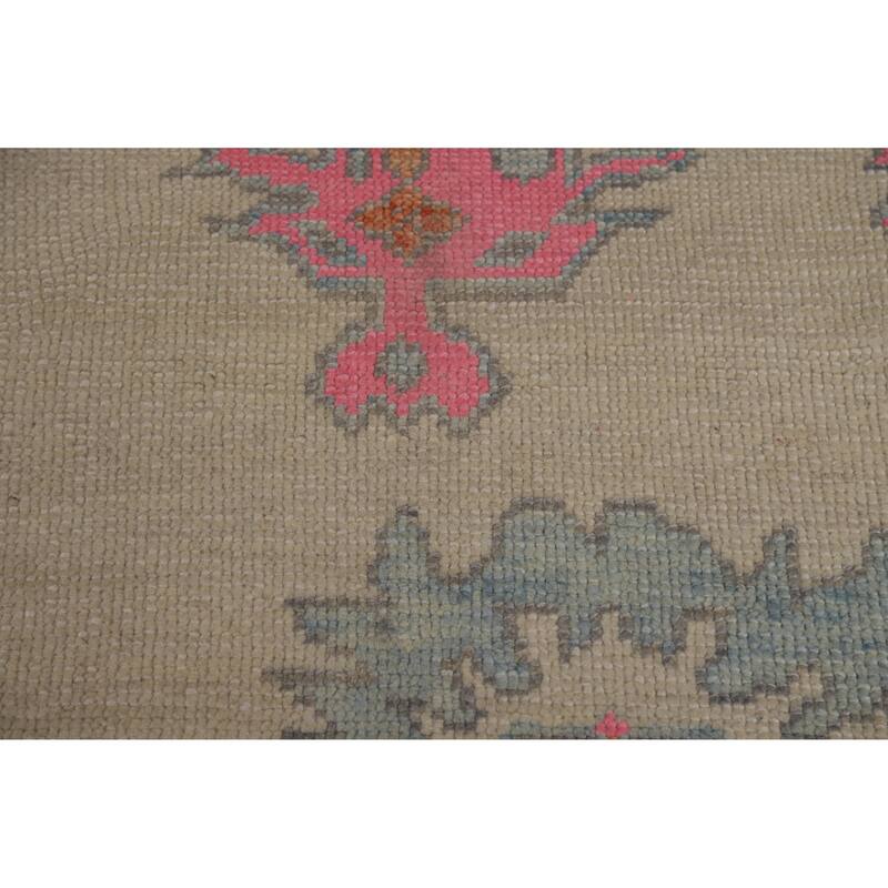 Hand Knotted Oriental 100% Wool Carpet Transitional All-Over Beige & Ivories Oushak Area Rug - 9' 10'' X 8' 1''