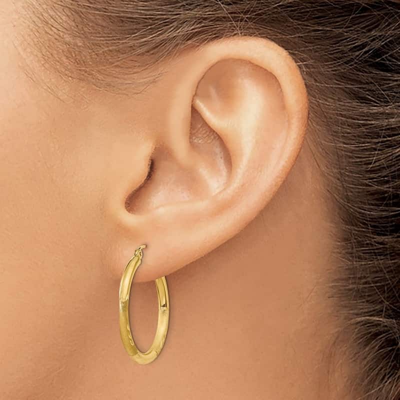 Curata 14k Yellow Gold Satin and Diamond Cut 24x2.5mm Round Hoop Earrings