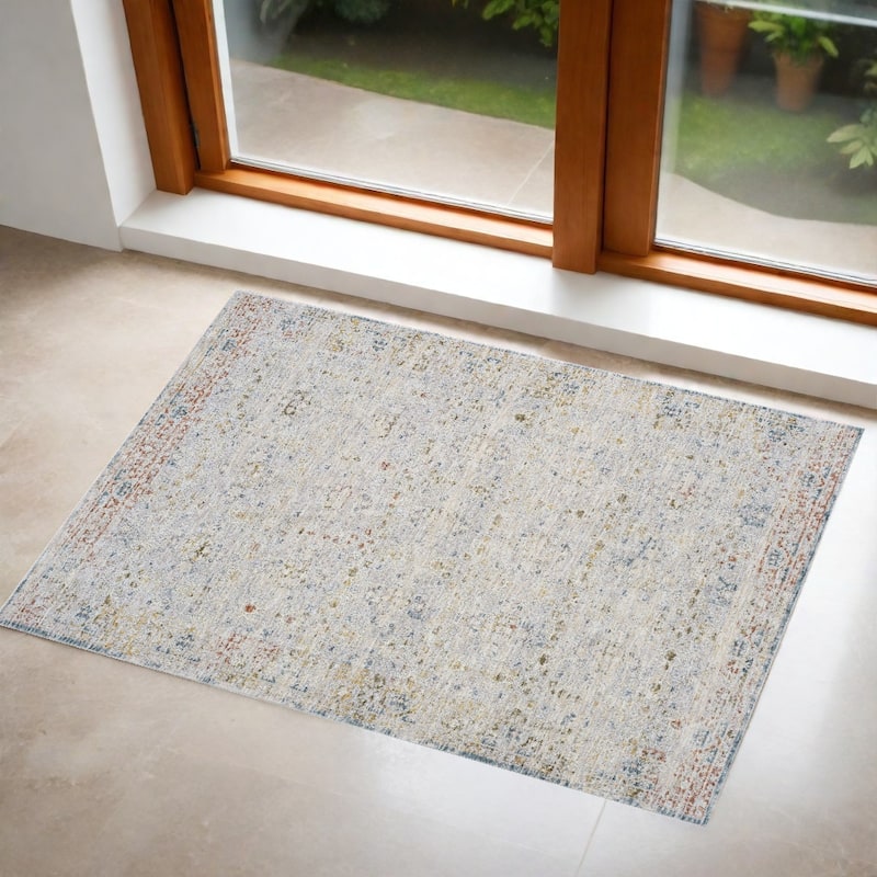 Kimor Floral Traditional Woven Area Rug By HomeRoots - 36' X '24' X '0.24 - Lavender/Ivory - Rectangle