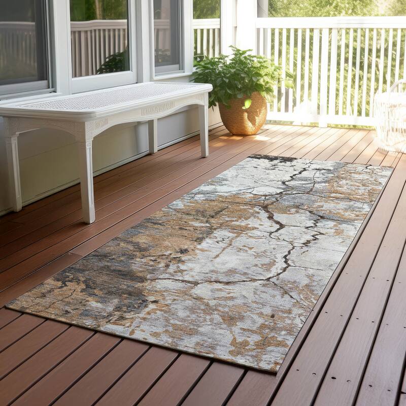 Machine Washable Indoor/ Outdoor Modern Crackle Chantille Rug - Copper - 2'3" x 7'6"