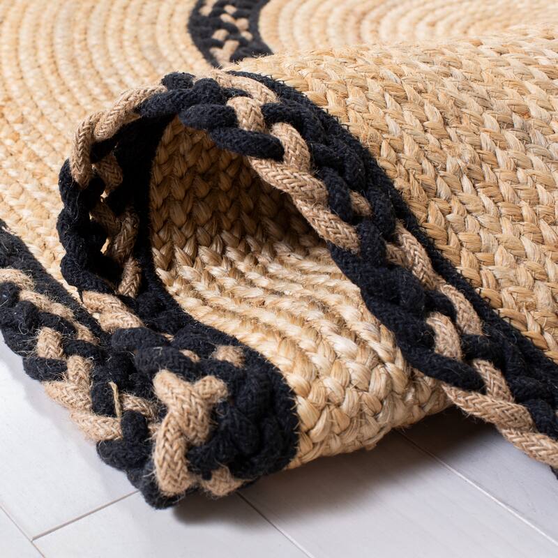 SAFAVIEH Handmade Natural Fiber Asgerdur Casual Jute Rug