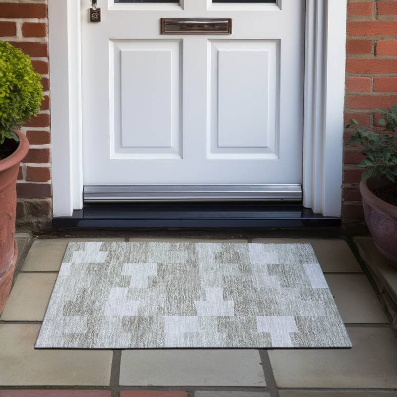 Machine Washable Indoor/ Outdoor Chantille Contemporary Blocks Rug
