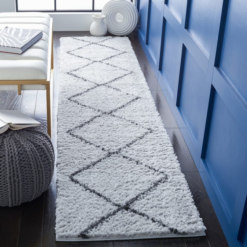 SAFAVIEH August Shag Nurija Diamond 1.2-inch Thick Rug - 2'2" x 9' Runner - Beige/Charcoal