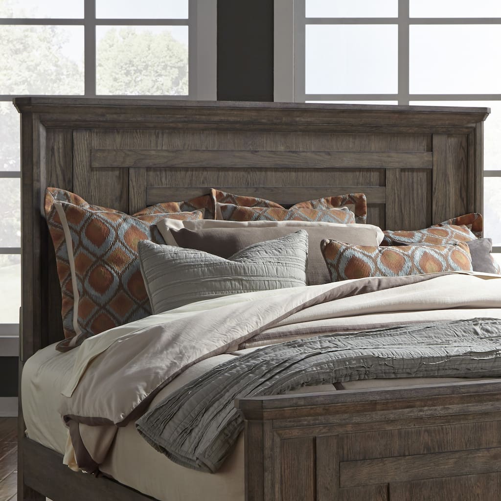 Copper Grove Artisan Prairie Wirebrushed Aged Oak with Gray Dusty Wax King Panel Headboard