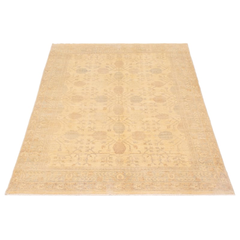 ECARPETGALLERY Hand-knotted Peshawar Oushak Ivory Wool Rug - 5'4 x 7'9