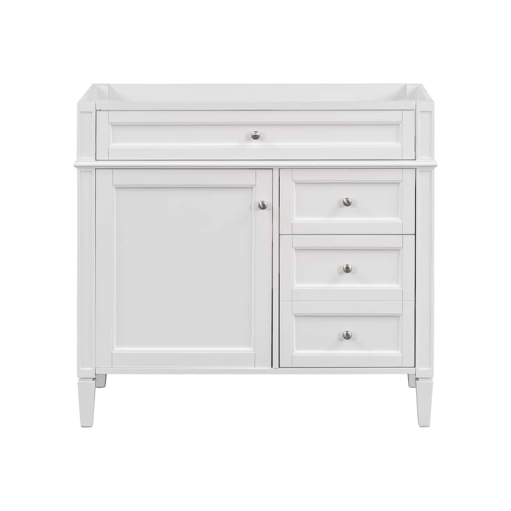 Modern Bathroom Vanity with Abundant Storage and Stylish Design