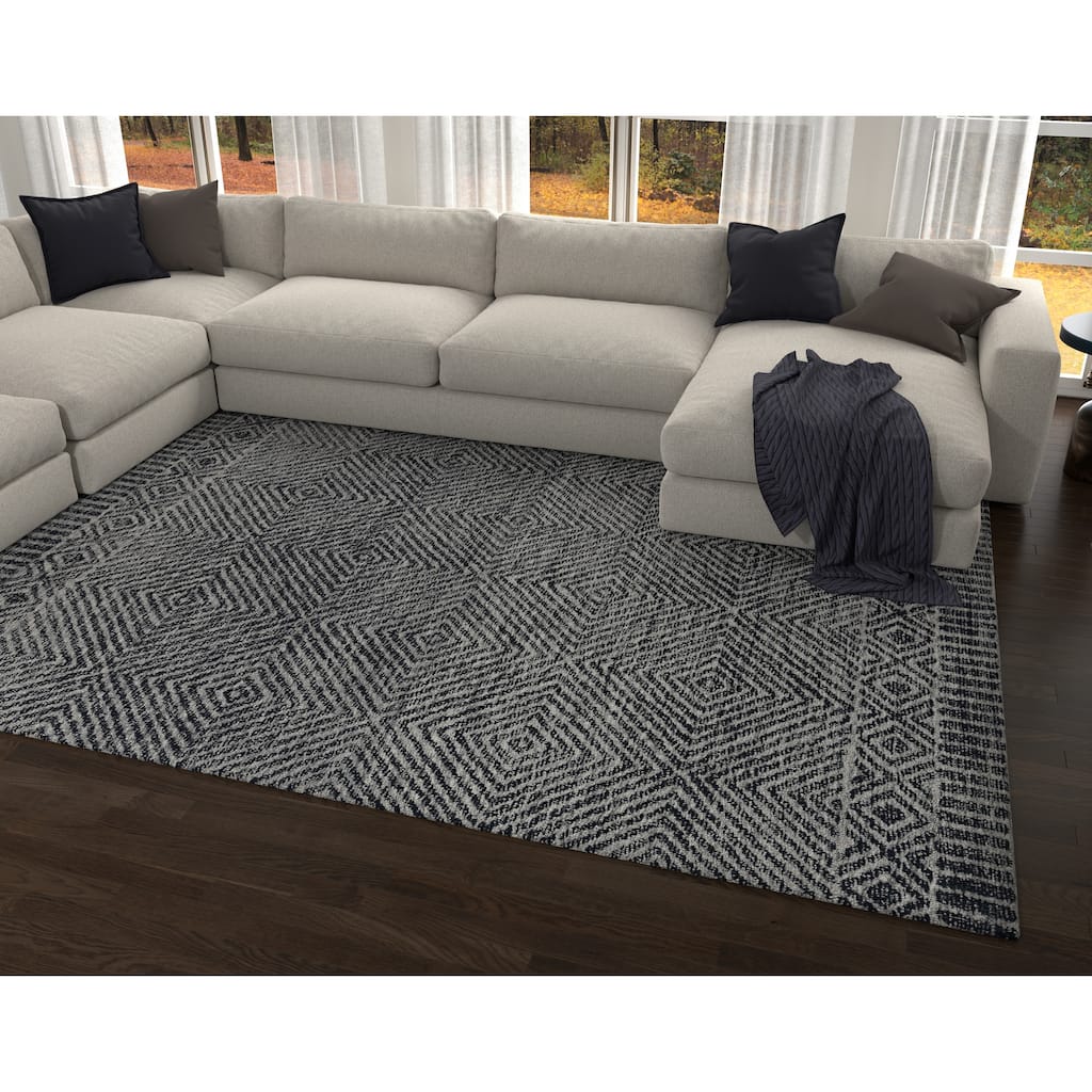 Carson Carrington Rodan Hand-Tufted Geometric Diamond Rug