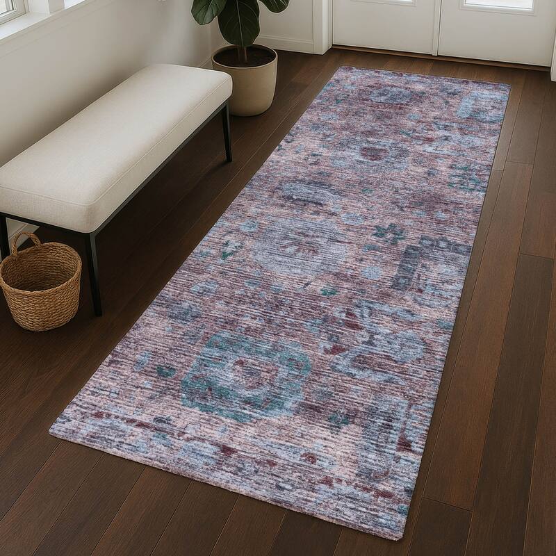 Machine Washable Indoor/ Outdoor Vintage Traditional Chantille Rug