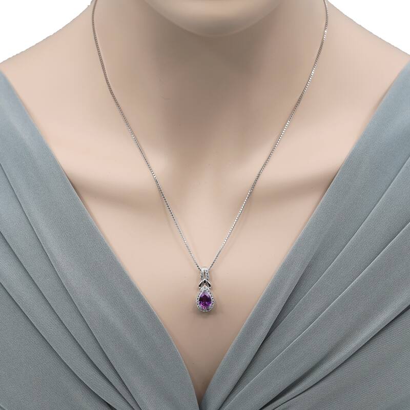 1.75 ct Purple Sapphire Pendant in Sterling Silver