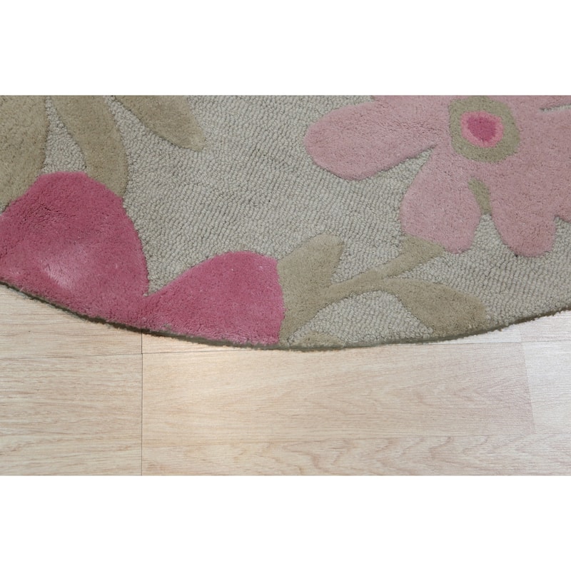 Home Decor Gray Florida Area Rug by EORC Stylish and Versatile Area Rug for Adding a Modern Touch and Comfort to Your Living