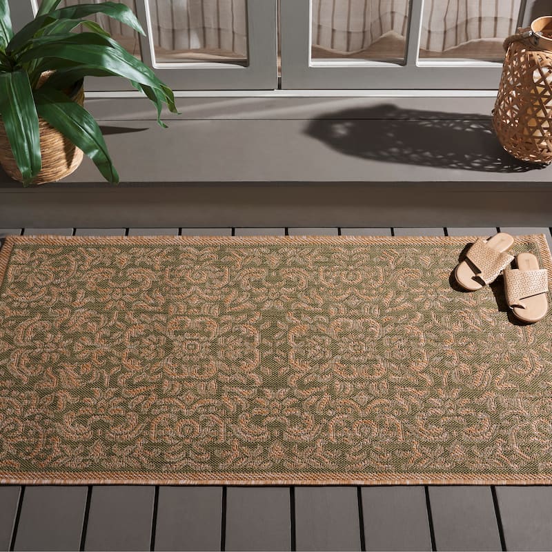 SAFAVIEH, Courtyard Orlanda Indoor/ Outdoor Waterproof Patio Backyard Rug
