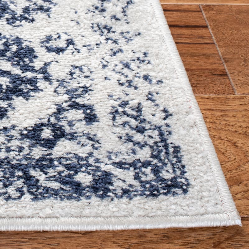 SAFAVIEH Adirondack Dakota Rustic Shabby Chic Distressed Rug