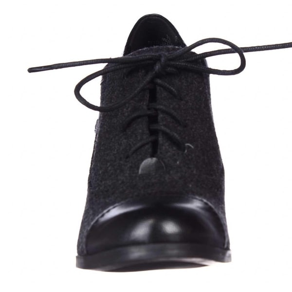 nine west oxford heels