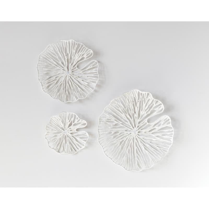 Handmade White Coral Shaped Paper & Metal Wall Decor