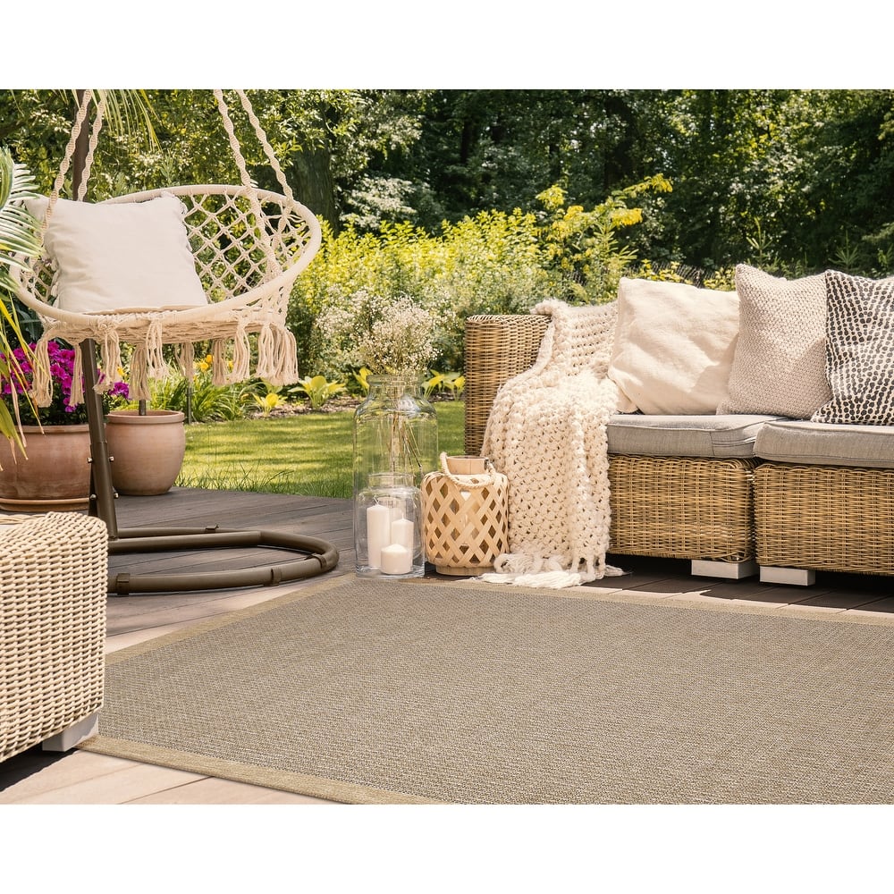 Liora Manne Sahara Texture Border Indoor/Outdoor Rug