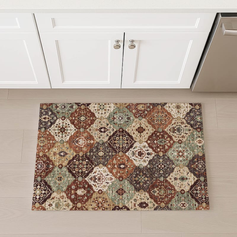 Machine Washable Indoor/ Outdoor Traditional Panel Chantille Rug