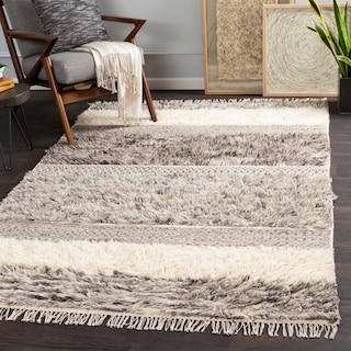 Livabliss Celestun Handmade Farmhouse High-Low Wool Shag Area Rug