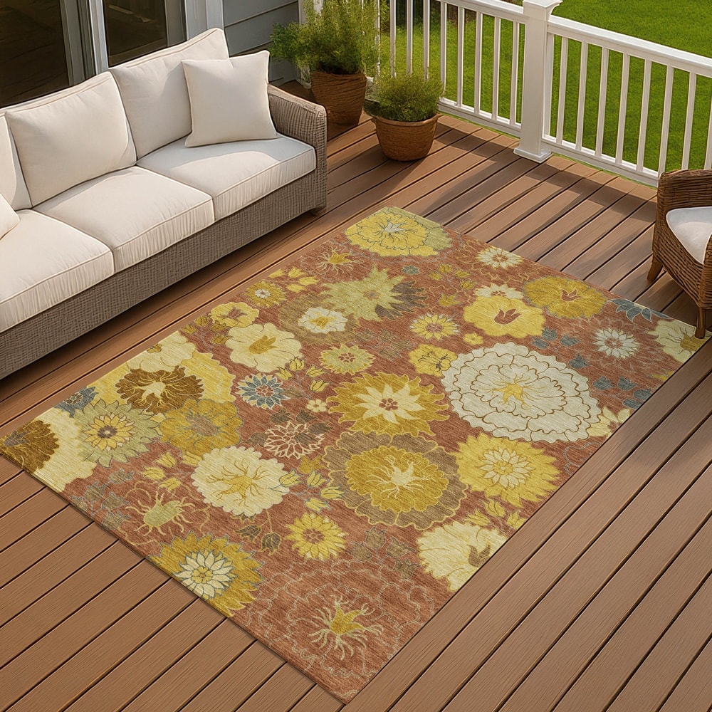 Machine Washable Indoor/ Outdoor Modern Floral Chantille Rug