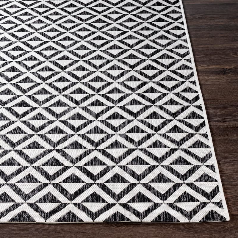 Livabliss Keller Indoor/ Outdoor Diamond Stripe Area Rug