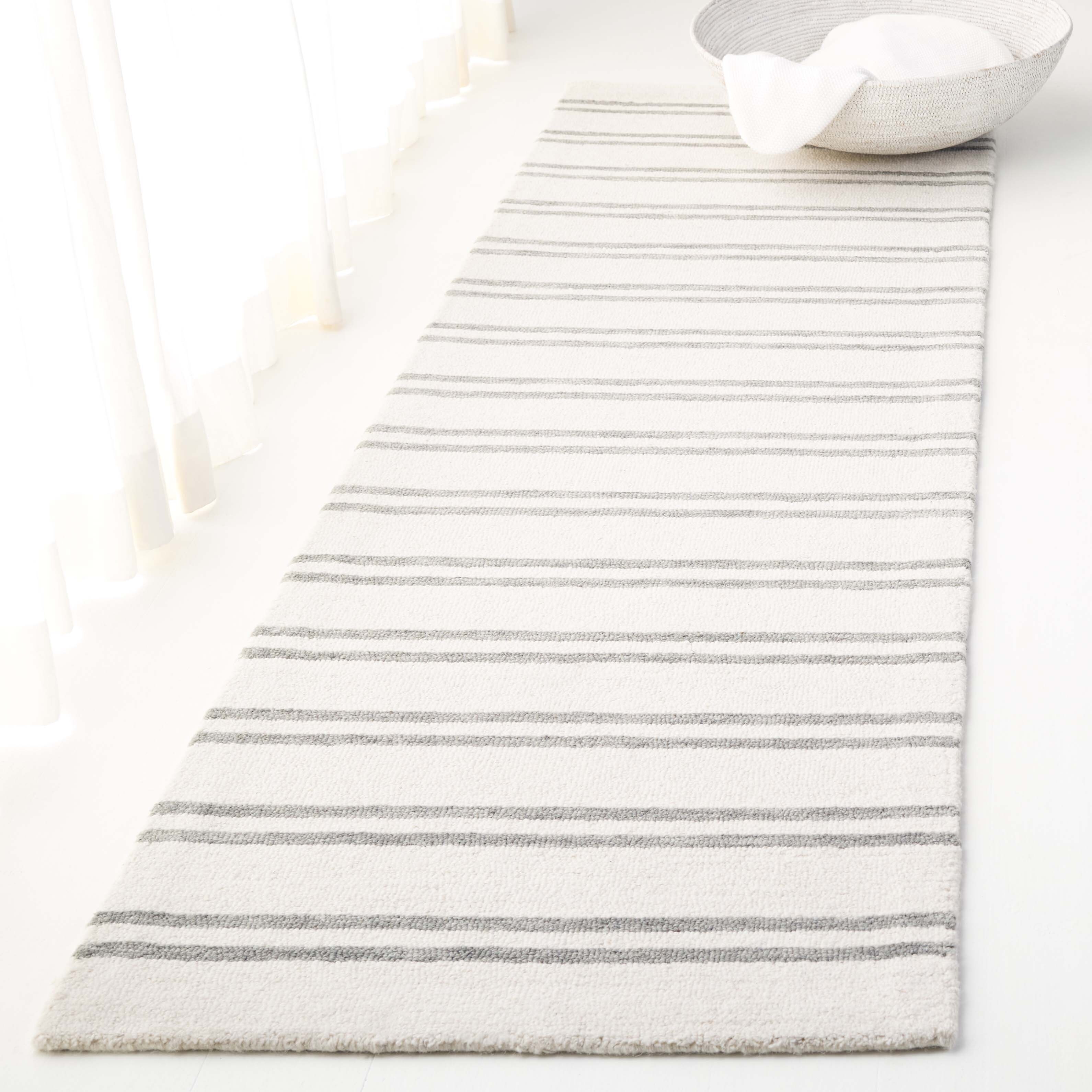 SAFAVIEH Handmade Lauren Ralph Lauren Sesselia Wool Rug