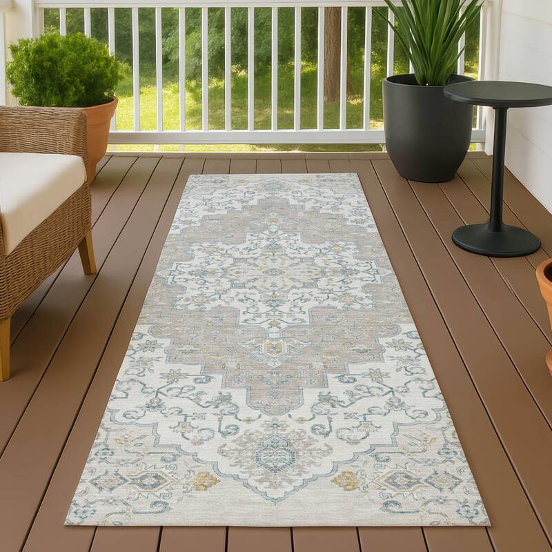 Machine Washable Indoor/ Outdoor Traditional Karachy Chantille Rug - Ivory - 2'3" x 7'6"