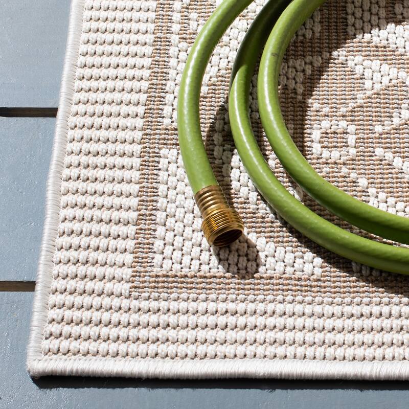 SAFAVIEH Bermuda Washable Aliete Indoor/ Outdoor Waterproof Rug