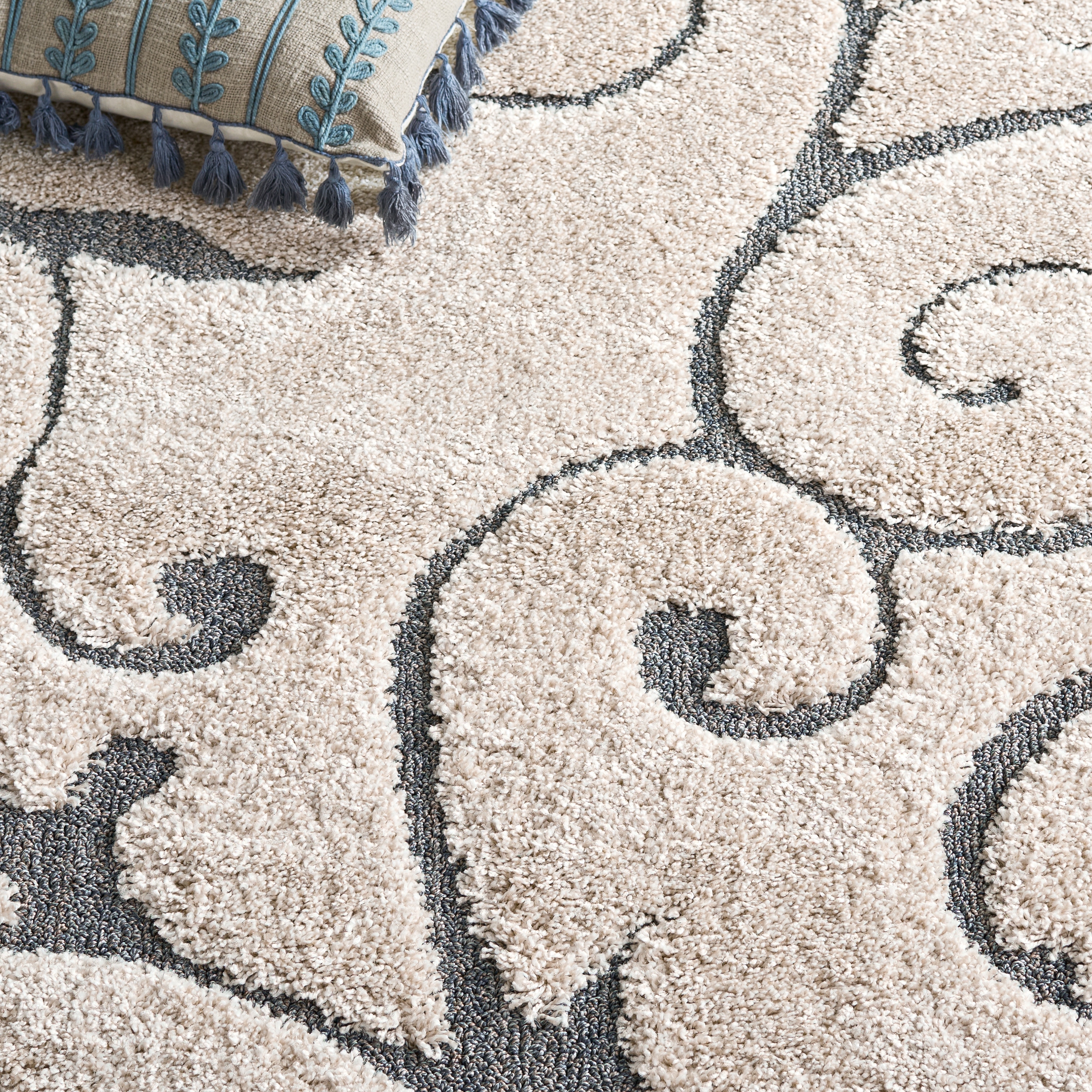 SAFAVIEH Florida Ryung Shag Scroll 1.2-inch Thick Textured Rug