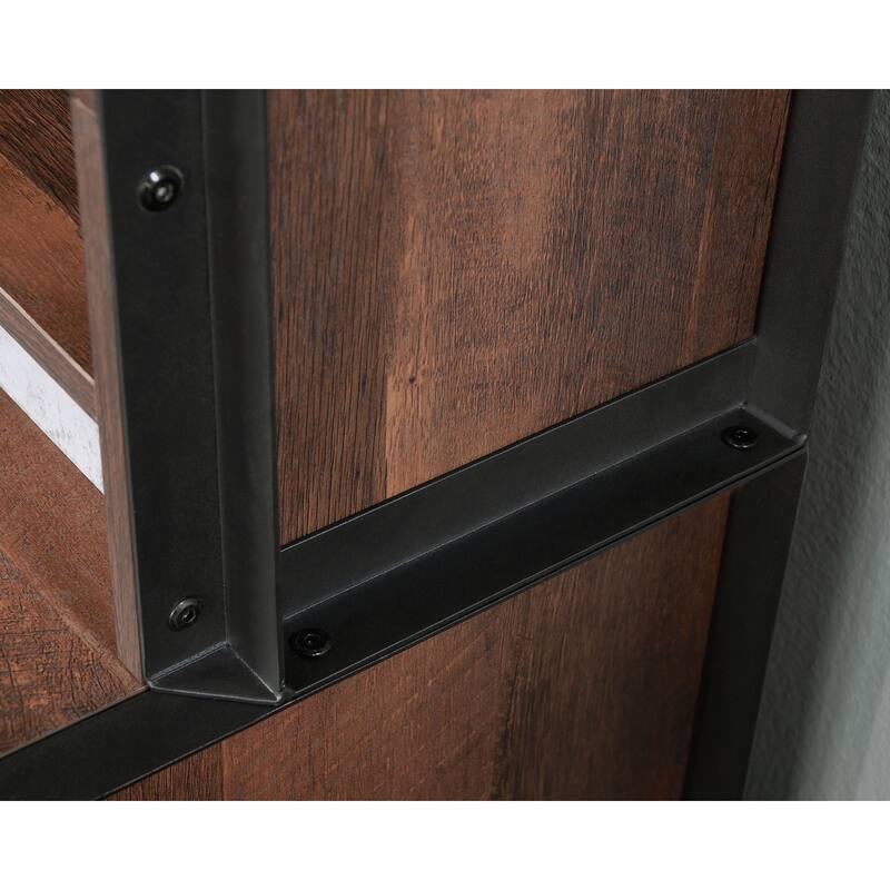 Briarbrook Utility Hutch Bo