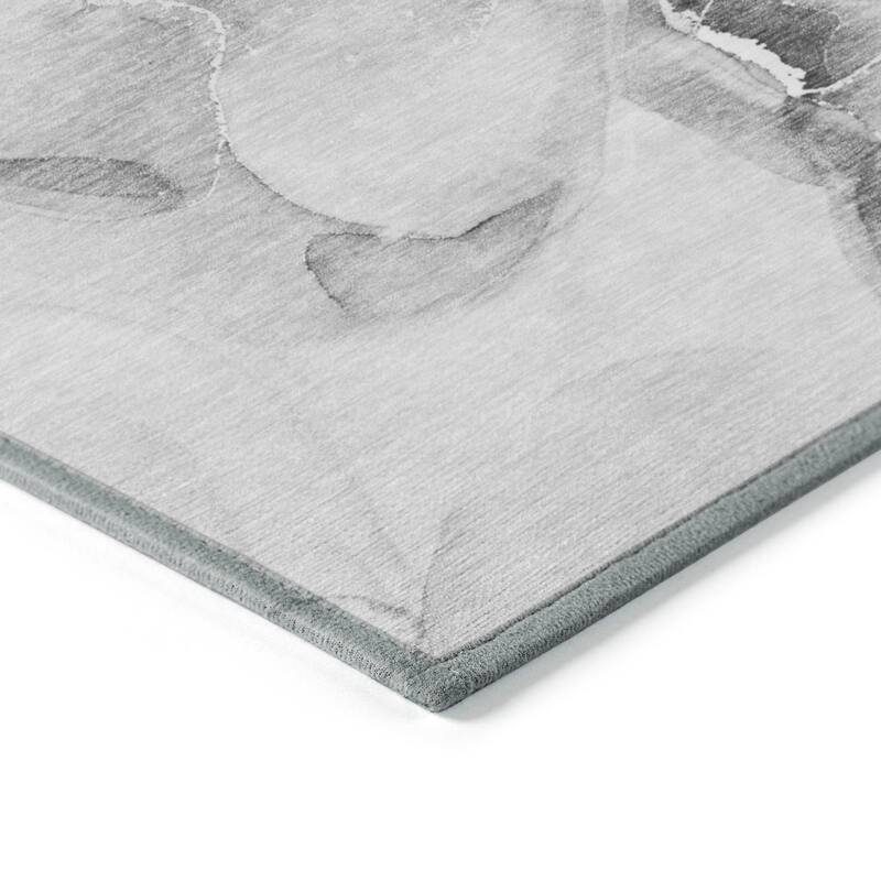 Machine Washable Indoor/ Outdoor Abstract Chantille Rug