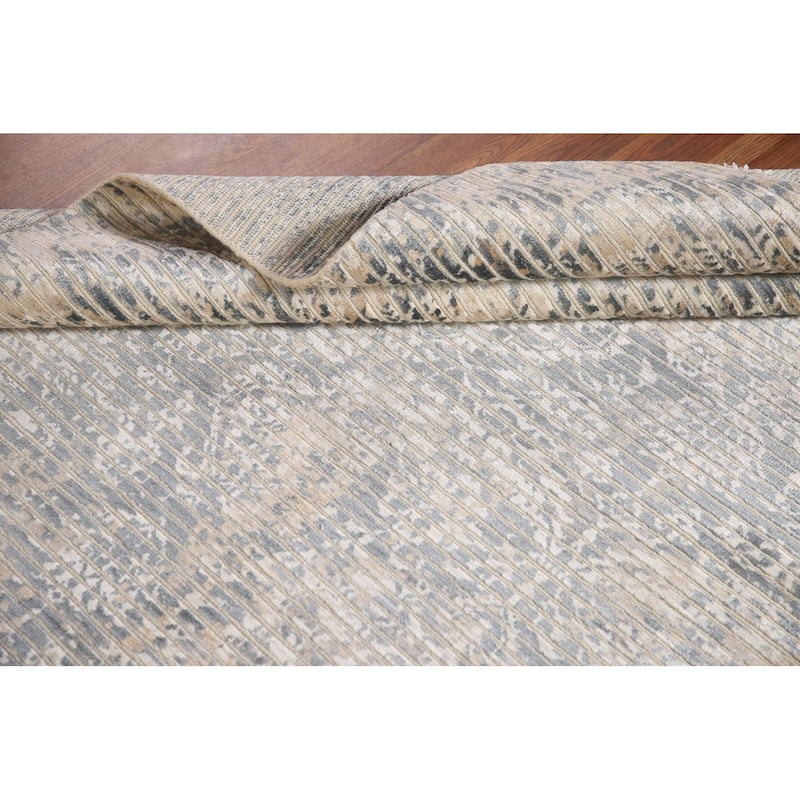 Abstract Oriental Accent Rug Handmade Wool Carpet - 3'11"x 5'8"