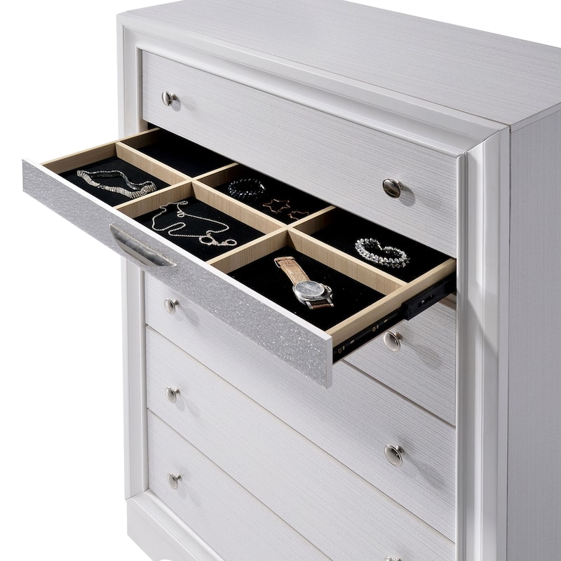 Talmadge Contemporary White 6-Drawer Chest by Silver Orchid