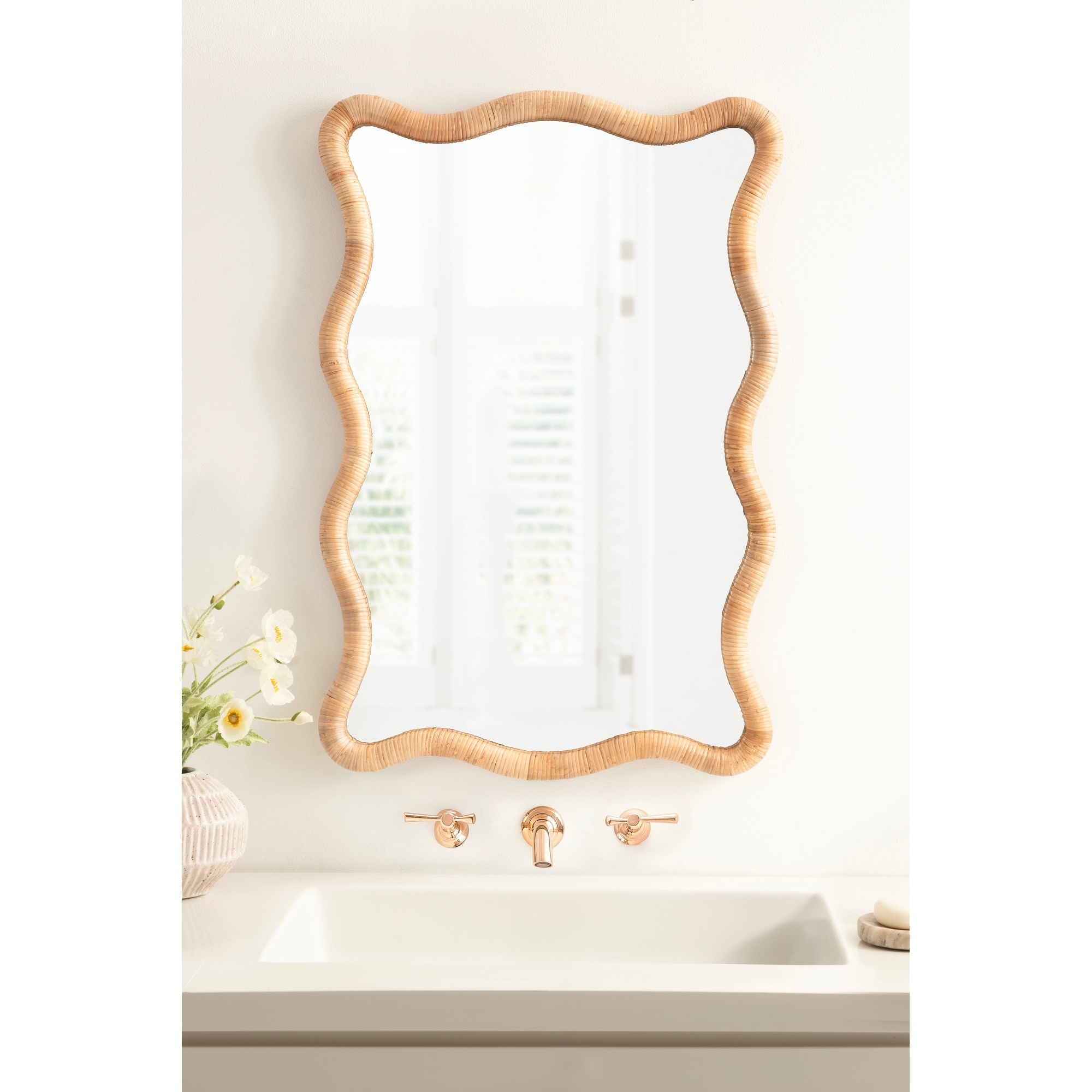Kate and Laurel Rahfy Rattan Rectangle Scallop Mirror